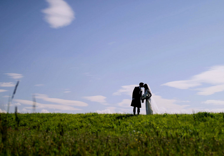 wedding-portrait-culloden-battlefield-inverness-kingsmills-hotel