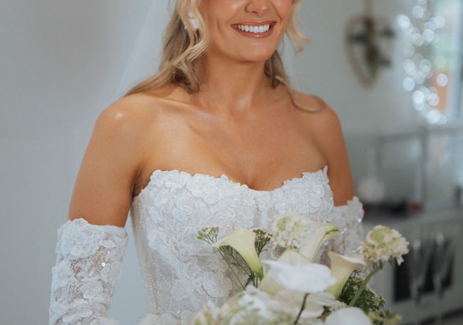 Happy bride with luxury bridal bouquet Glasgow by petals flowers 