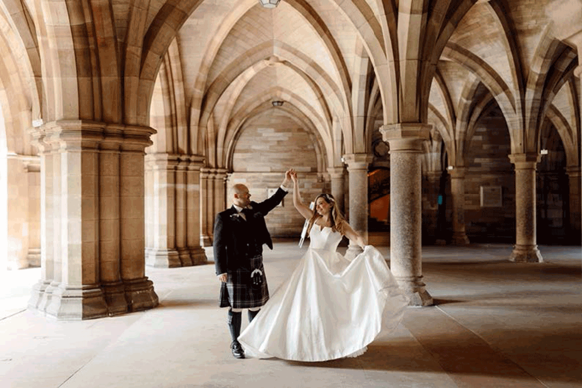 Couple in the cloisters at glasgow university
