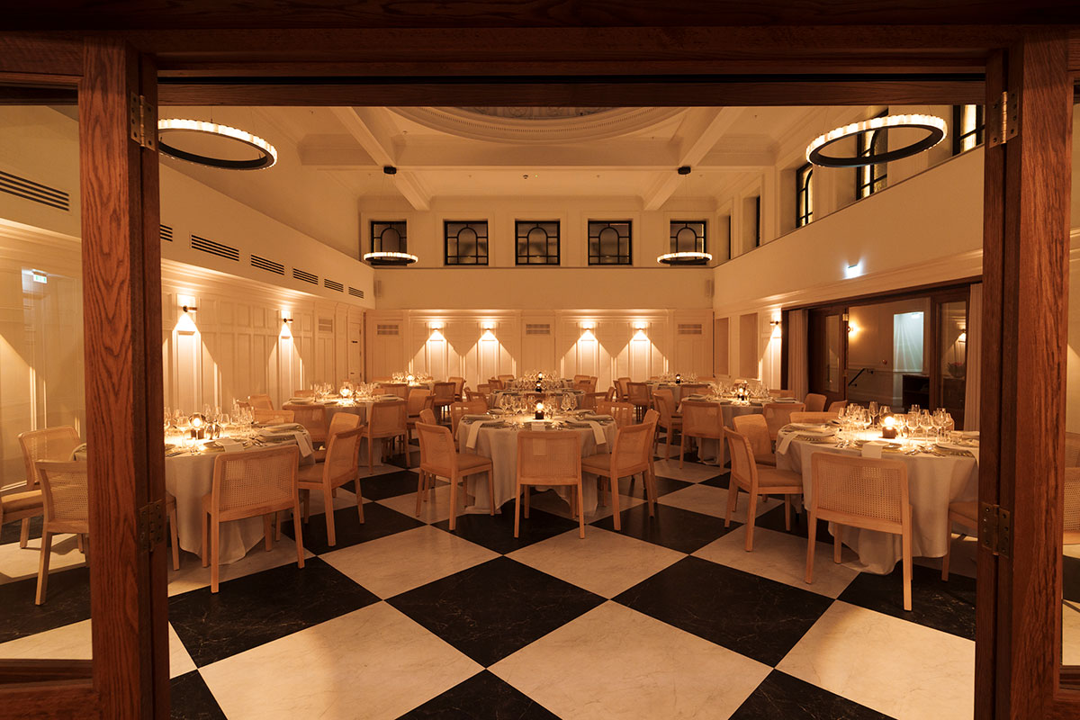 The dining room at the collector's hall