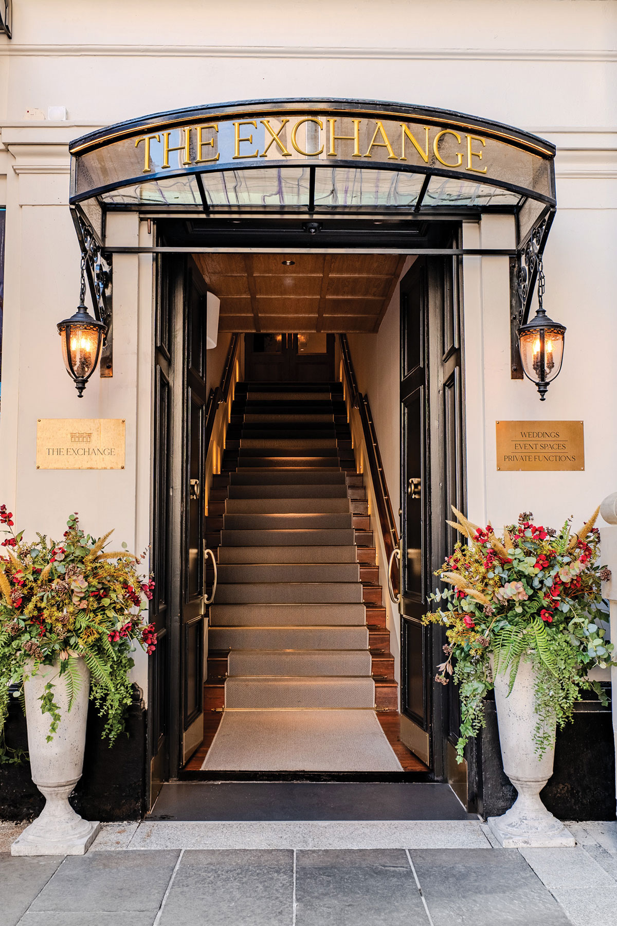 the front door of wedding venue the exchange in glasgow