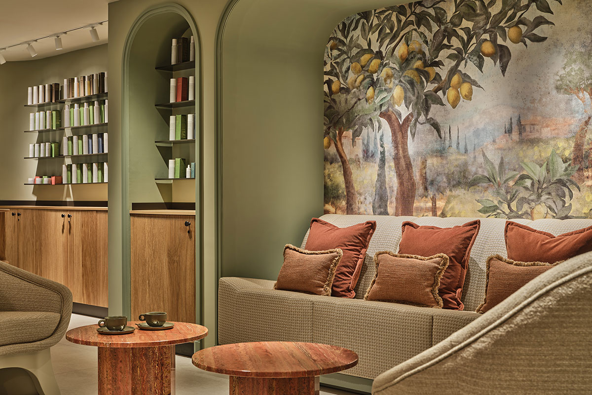 Relaxation lounge at Irene Forte Spa in The Balmoral Edinburgh with comfortable seating and tranquil surroundings