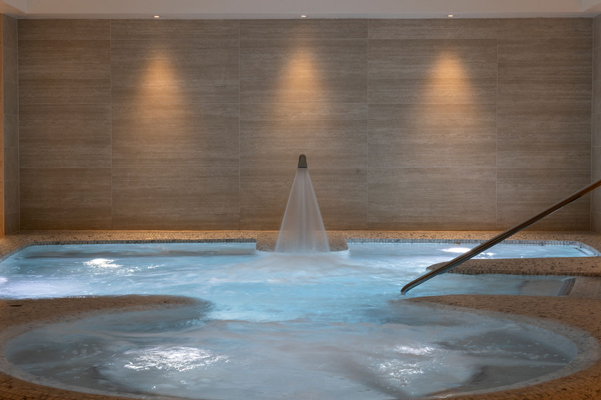 Hydrotherapy pool at Kohler Waters Spa, Old Course Hotel St Andrews