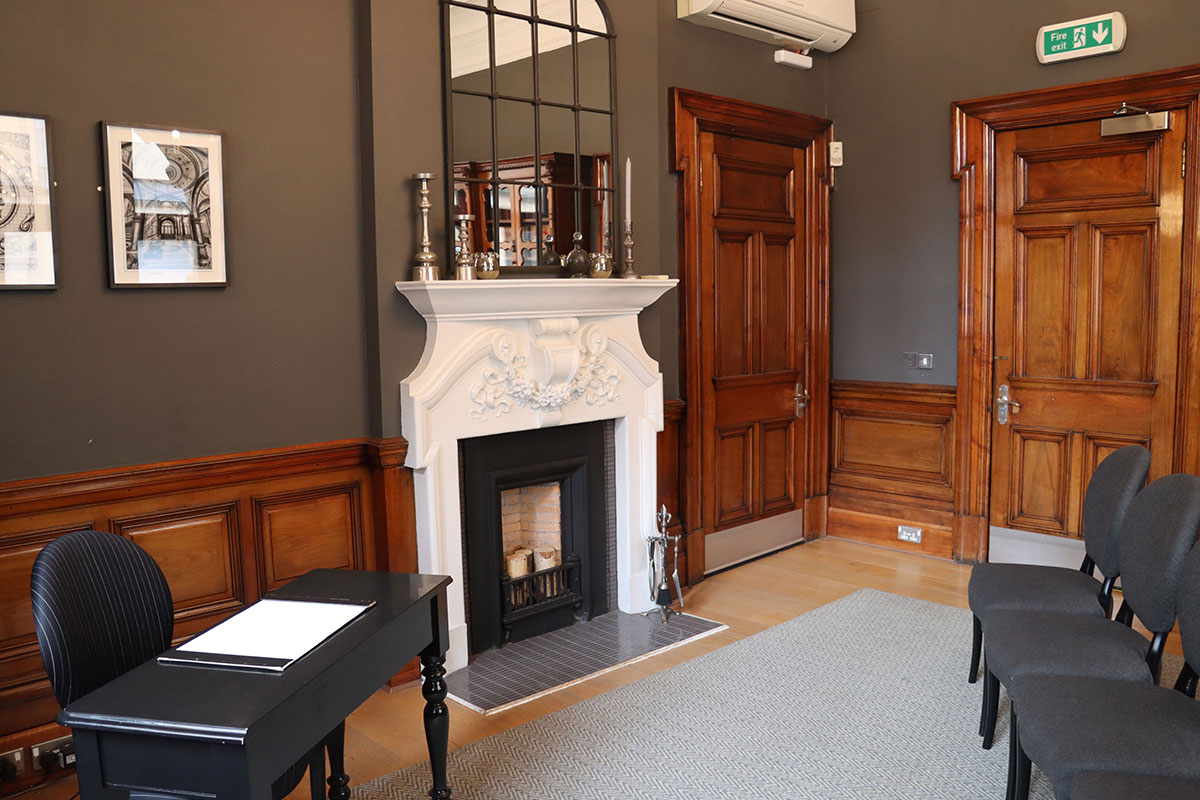 The Clyde Suite at 23 Montrose Street