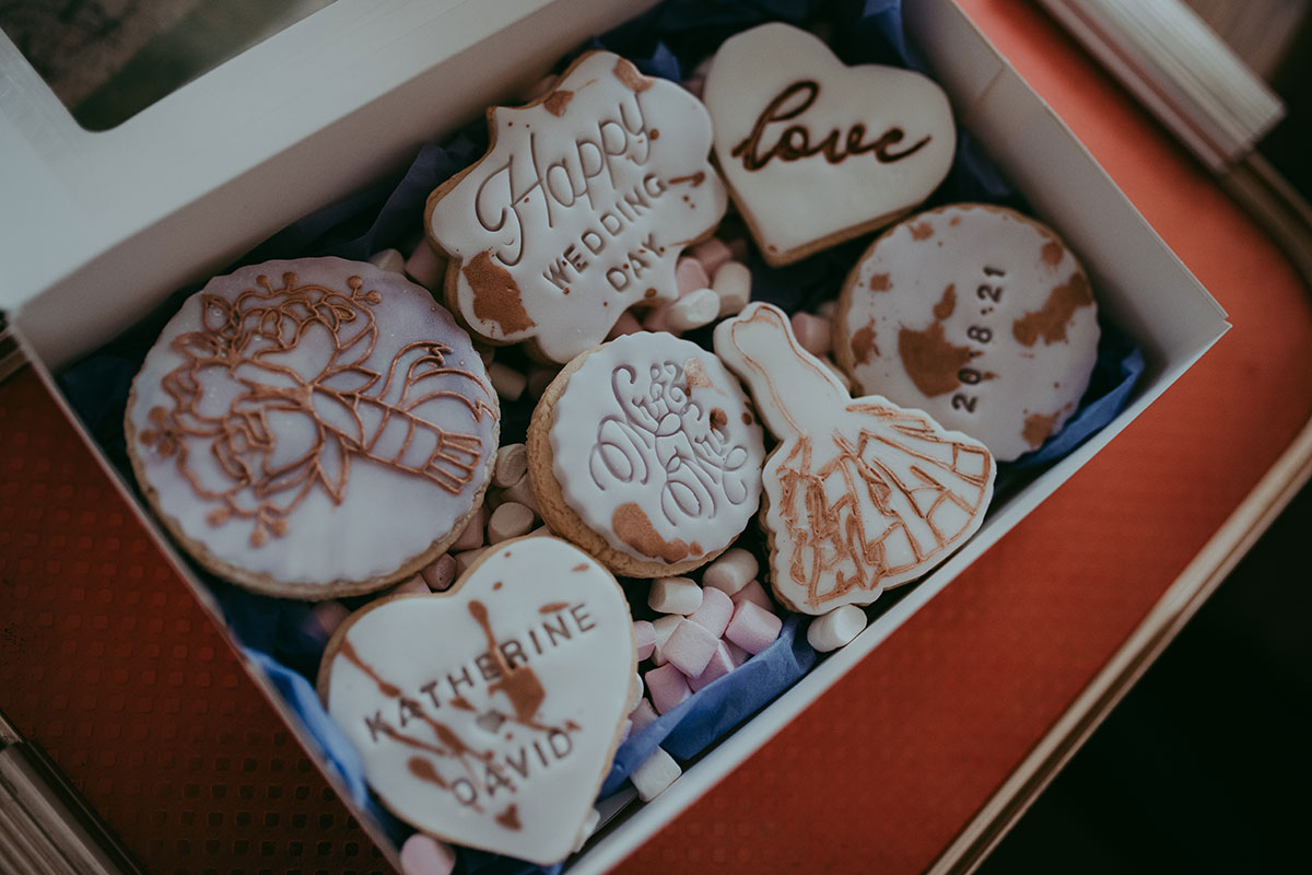 Iced Wedding Cookies In A Box