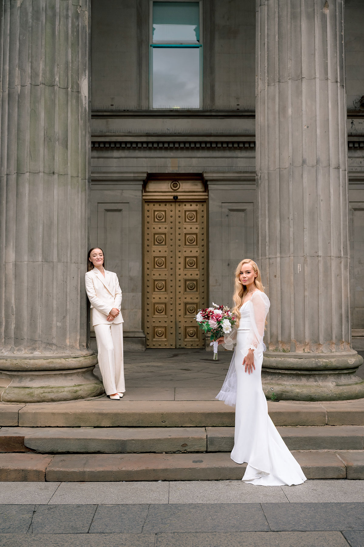 Couple portrait at Glasgow’s Gallery of Modern Art, dress and suit.