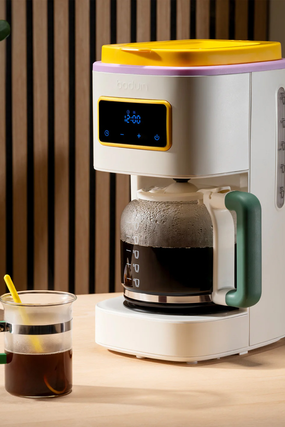 Bodum x MoMA programmable coffee maker, a practical wedding gift idea for coffee-loving newlyweds